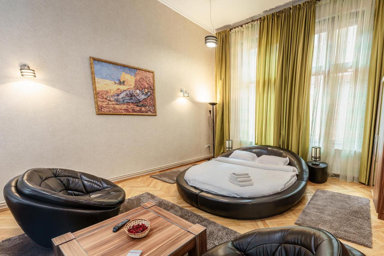 Select City Center Apartments Braşov Exterior foto